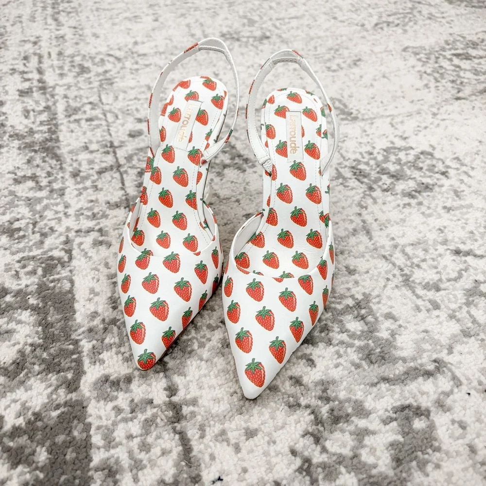 NEW Larroude Gaga Pump Leather Strawberry Print - Picture 9 of 11